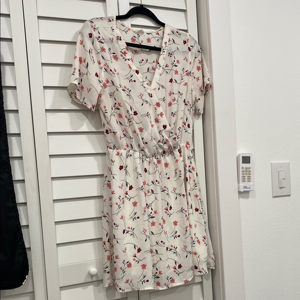 Sienna Sky Cream Flutter Sleeve Sundress